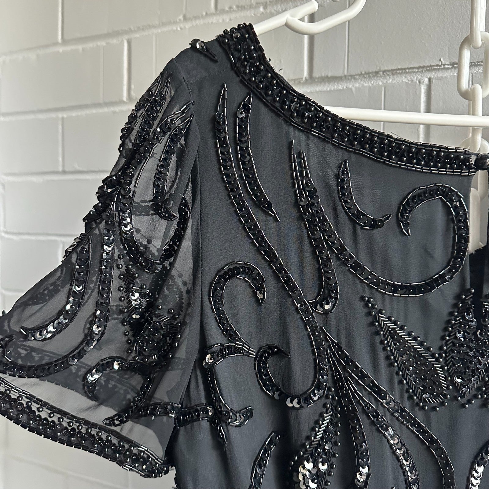 VINTAGE A.J. Bari Designer Black Silk Beaded sequinned Top Size M 1980’s Black