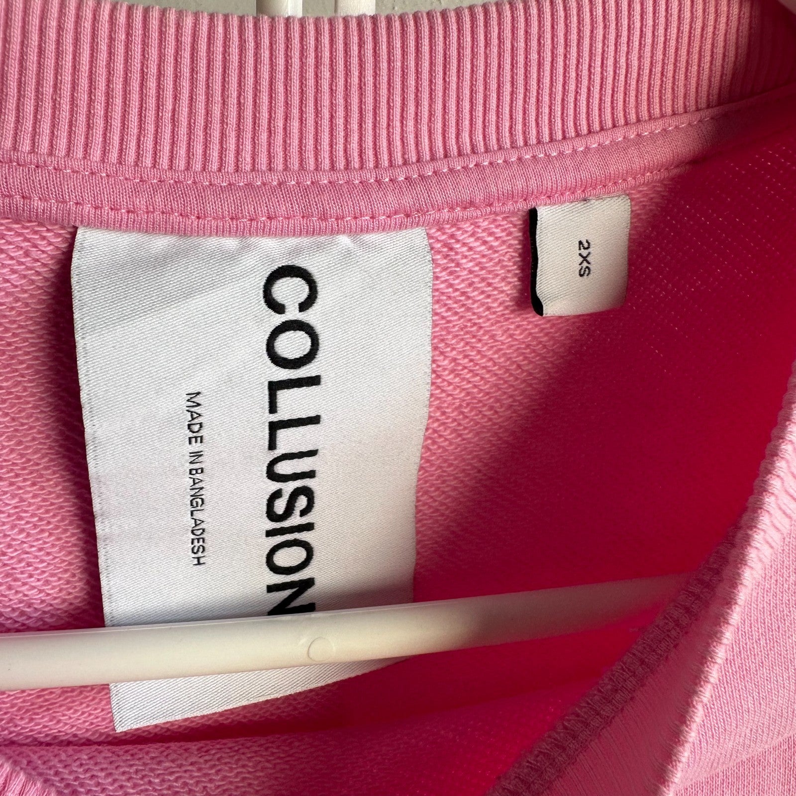 COLLUSION OVERSIZED SWEATER Size S Pink Embroidered