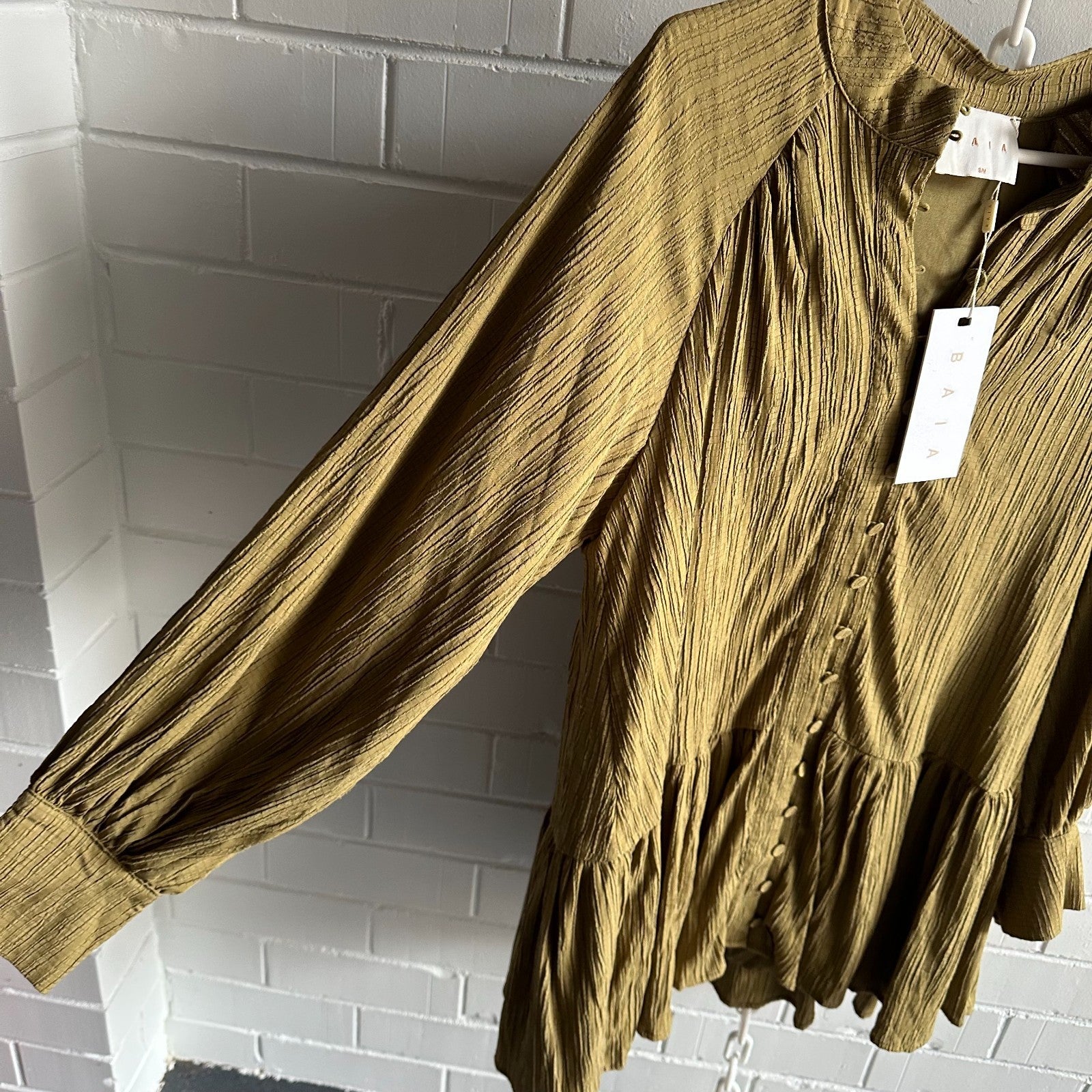 BAIA Olive Swing Dress Short Size S/M, AU8 , US4, Long sleeve, Belted BNWT