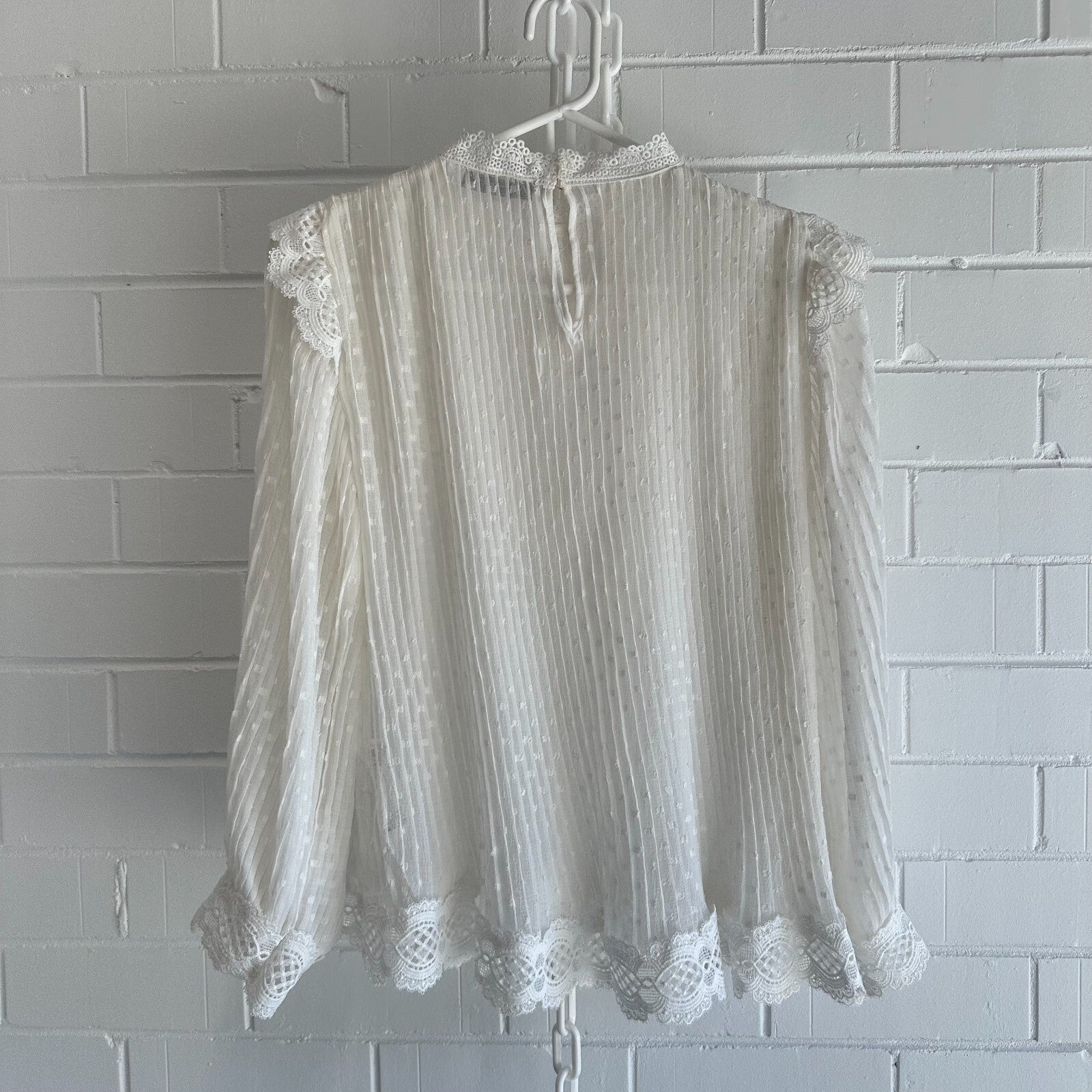 ZARA Chloe Blouse Size M AU10 US6 Ivory Romantic Lace Boho Long sleeve