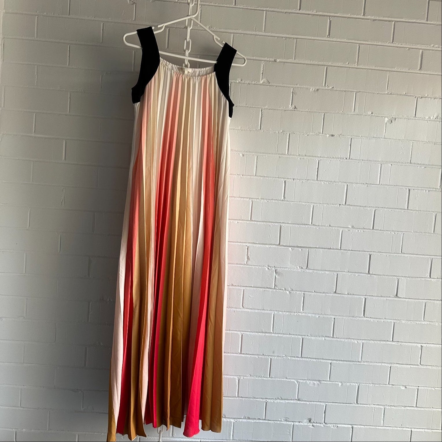 MAJE Runina Ombré Pleated Maxi Dress Size 1 AU8 Multicolour stripe