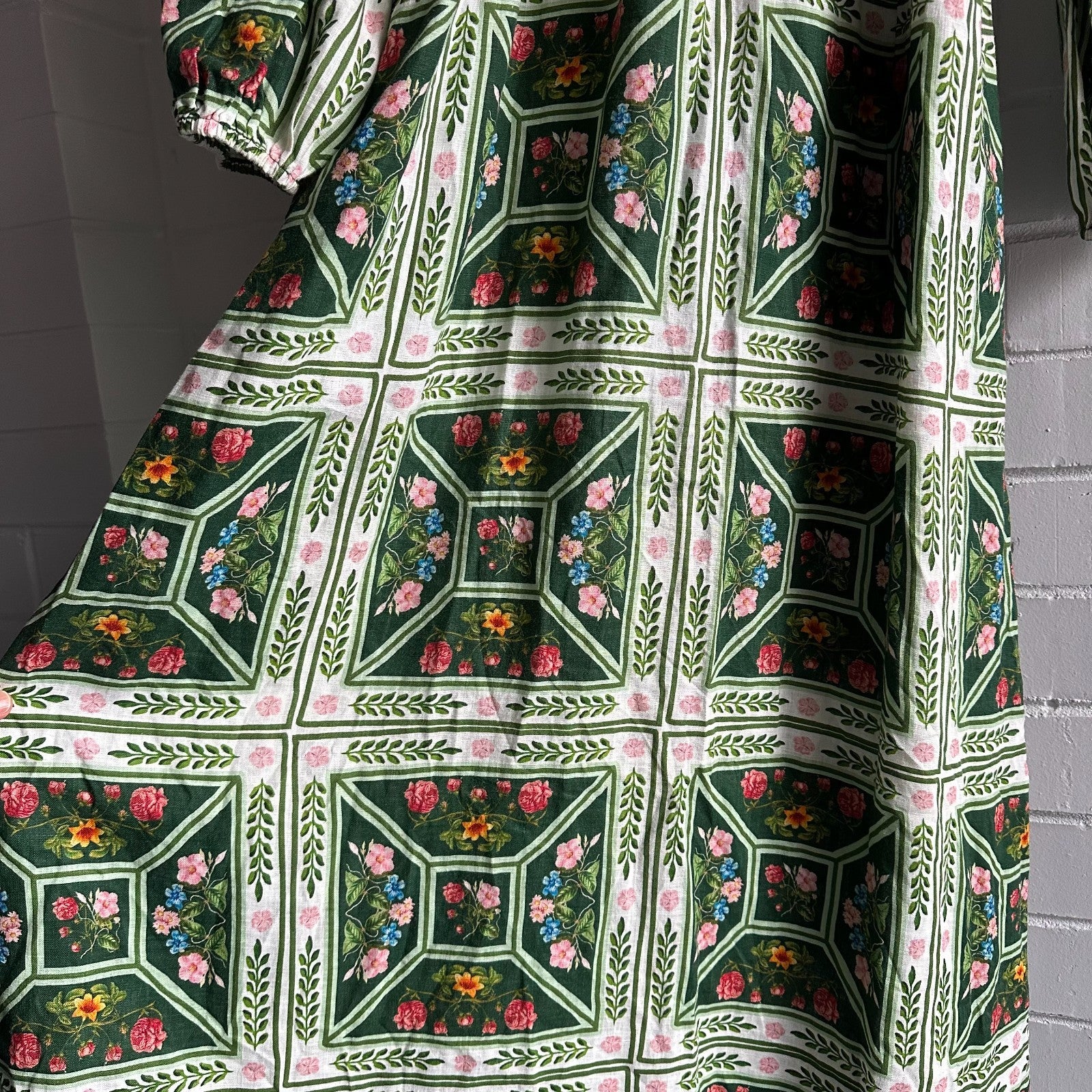 PALM NOOSA Noddy Linen Maxi Dress Size AU8 US4 Flora tiles