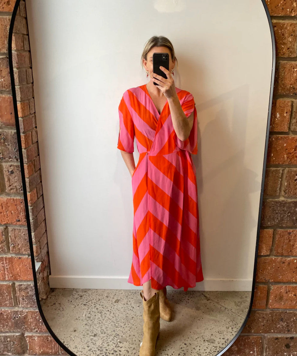 KATE SYLVESTER Keiko Silk Wrap midi dress XS AU6 Chevron Pink/Orange