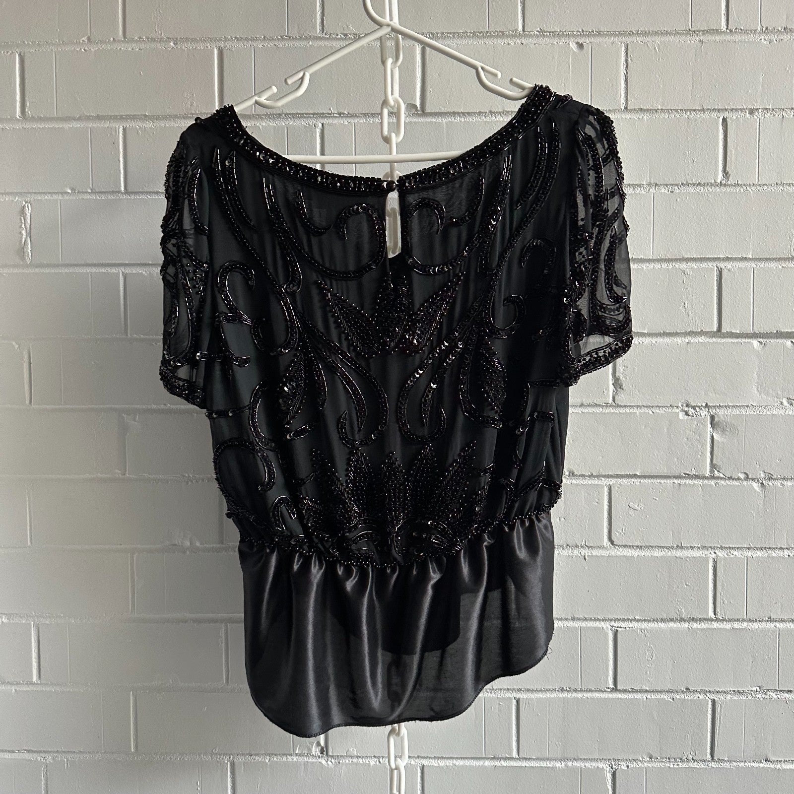 VINTAGE A.J. Bari Designer Black Silk Beaded sequinned Top Size M 1980’s Black