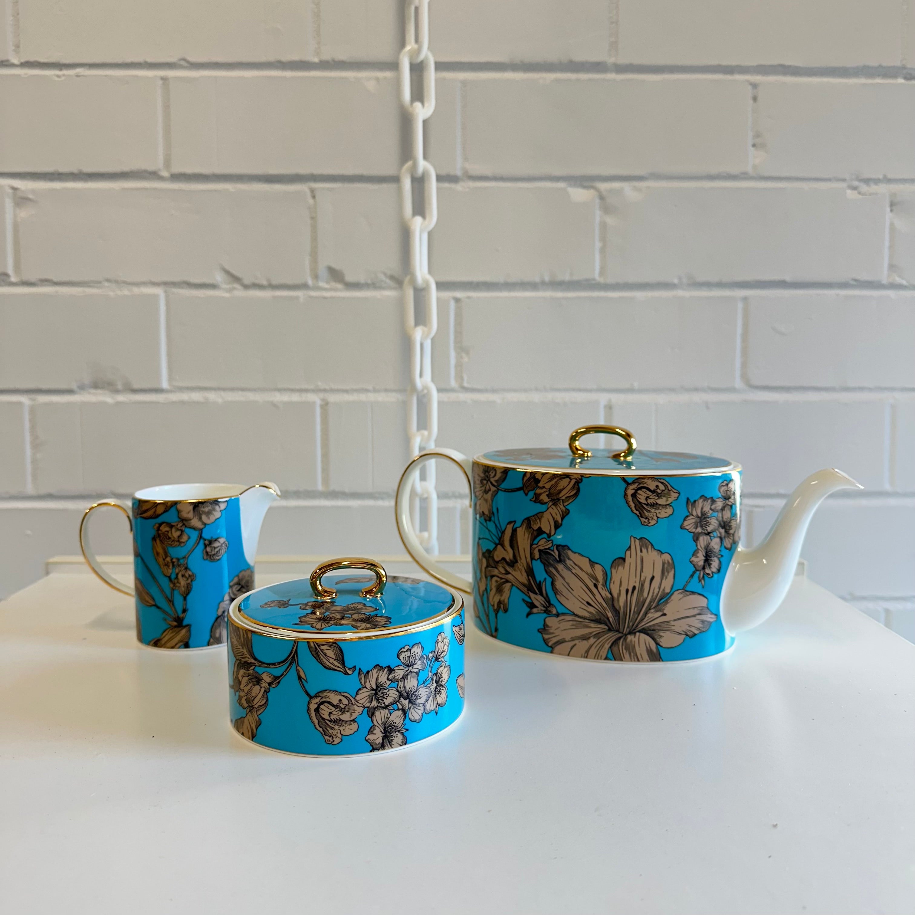WEDGEWOOD VIBRANCE SET Teapot 1L, Sugar and Creamer, Turquoise Floral