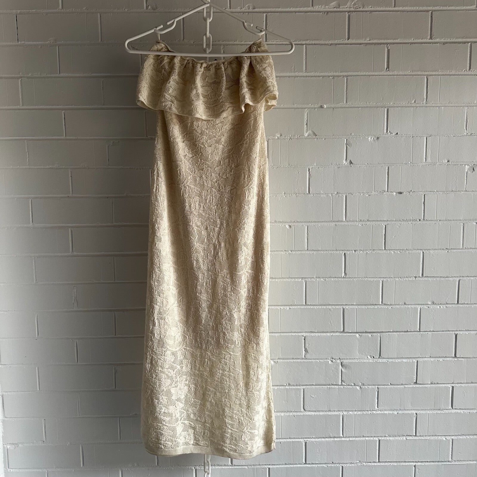 ZARA Knit Bandeau dress Size S Frill neckline off shoulder Midi Floral Romantic