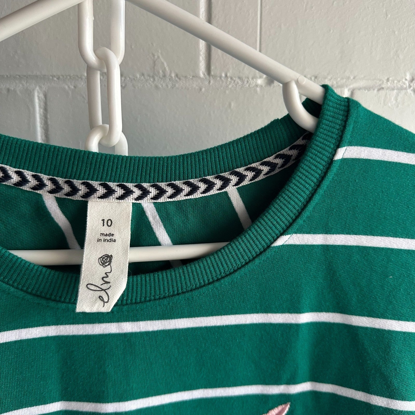 ELM Star Sweatshirt with Elbow patch AU10 Green and Pink