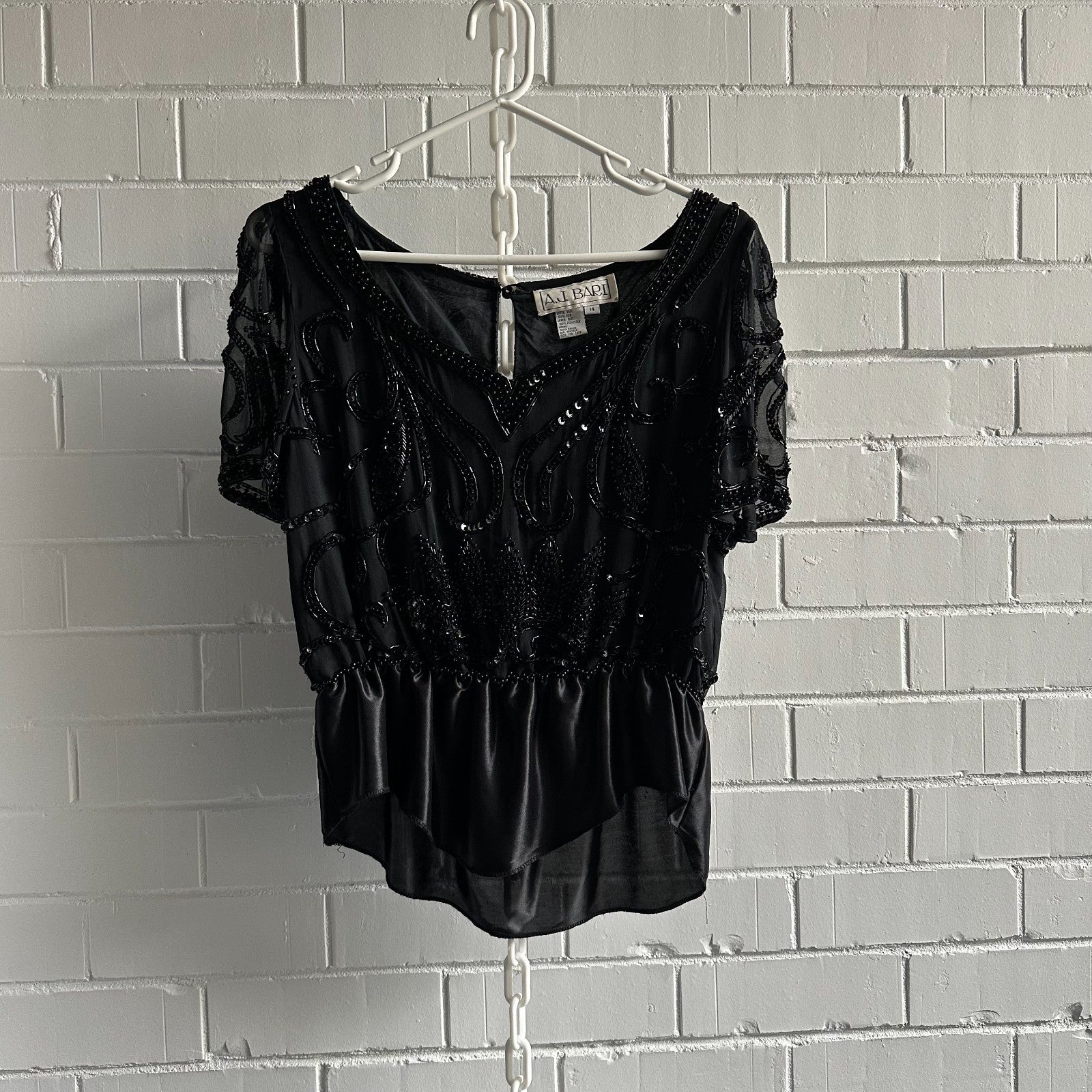 VINTAGE A.J. Bari Designer Black Silk Beaded sequinned Top Size M 1980’s Black