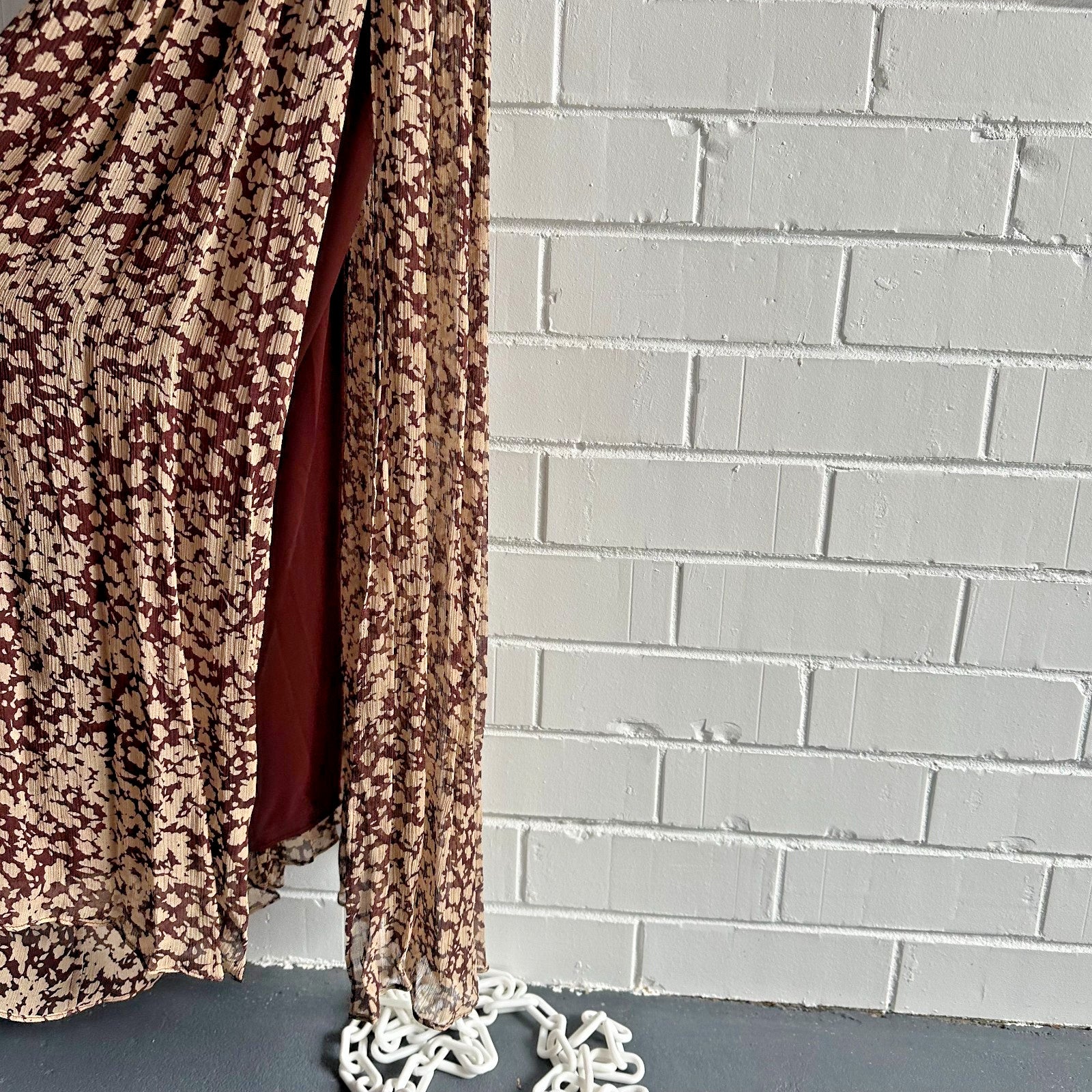 SHONA JOY Valeria cut out Maxi dress AU12 US8 Chocolate Ditzy Boho BNWT